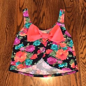 NWT Dark Navy and Floral Crop Tank- sz XS